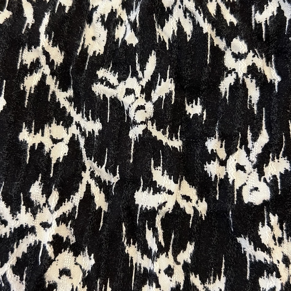 Universal Thread Dress - size M - Picture 3 of 3